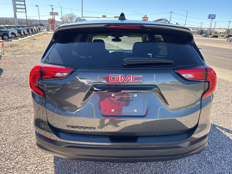 2020 GMC Terrain SLE