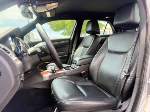 2014 Chrysler 300