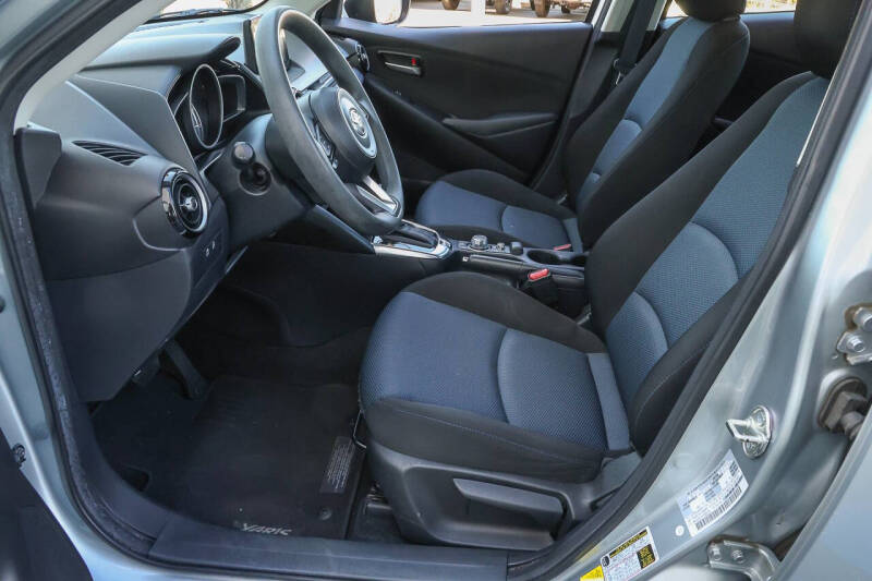 2019 Toyota Yaris LE