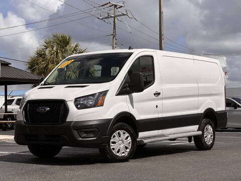 2022 Ford Transit