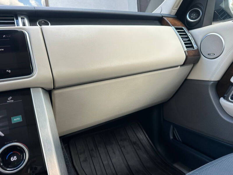 2020 Land Rover Range Rover P525 HSE