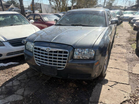 2007 Chrysler 300 for sale at Ody's Autos in Houston TX