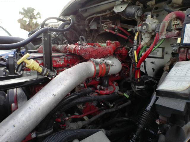 2013 Freightliner M2 106