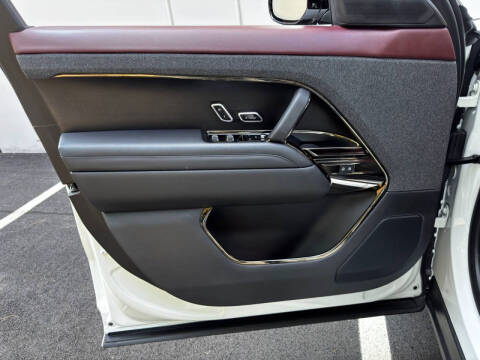 2024 Land Rover Range Rover Sport P550e Autobiography