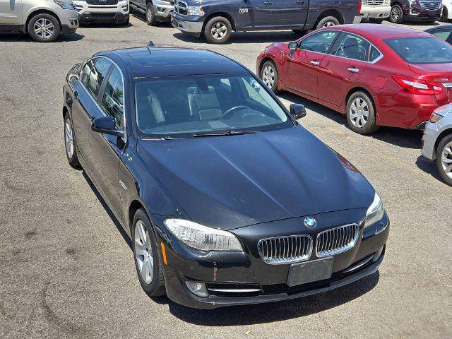 2013 BMW 5 Series 528i