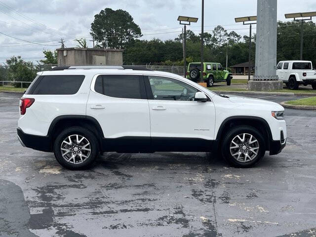 2023 GMC Acadia SLT