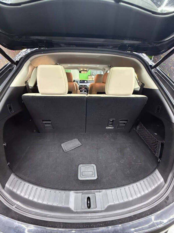 2022 Mazda CX-9 Touring Plus