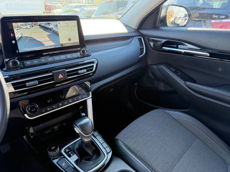 2022 Kia Seltos Nightfall