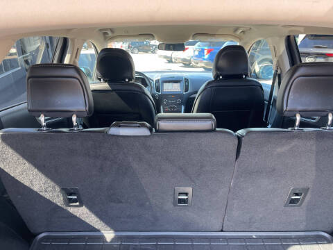 2019 Ford Edge SEL