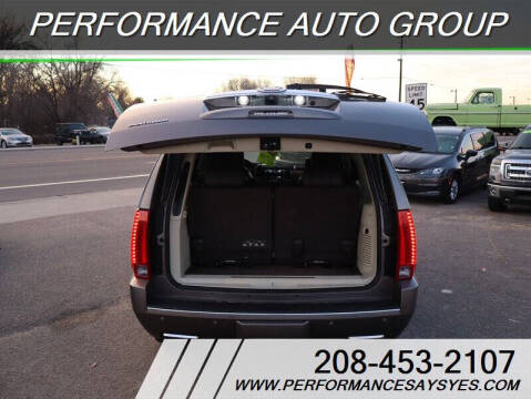 2013 Cadillac Escalade Platinum Edition