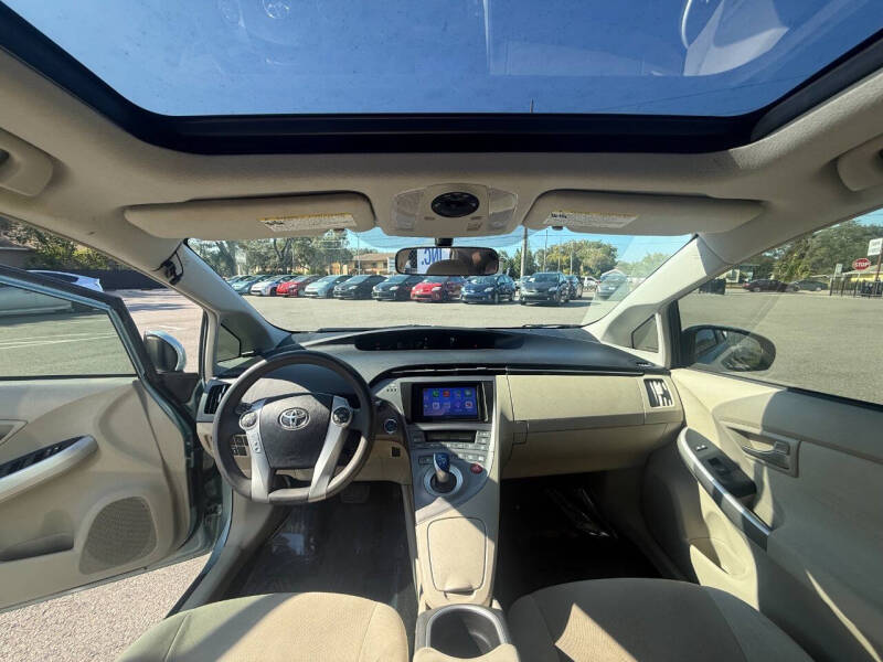 2014 Toyota Prius Three