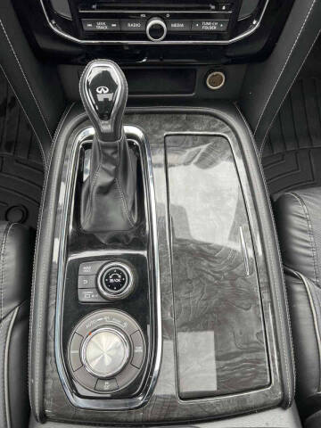 2020 Infiniti QX80 Luxe