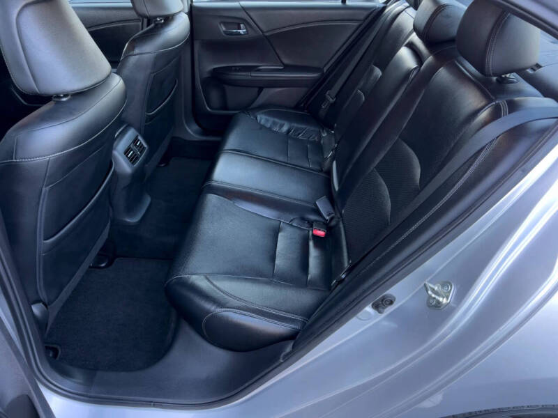 2015 Honda Accord EX-L V6 w/Navi