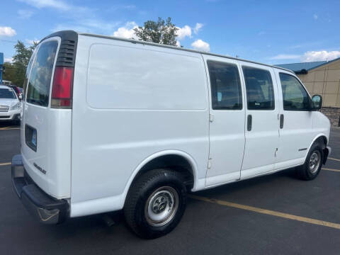 2001 Chevrolet Express G2500
