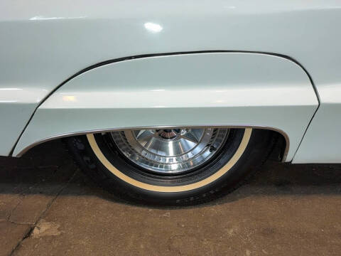 1965 Ford Thunderbird