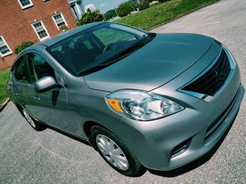 2012 Nissan Versa for sale at Solomon Autos - BUY HERE PAY HERE in Knoxville TN
