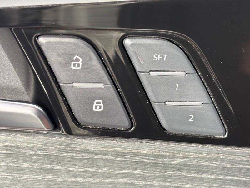 2022 Audi A4 quattro S line Prem Plus 45 TFSI