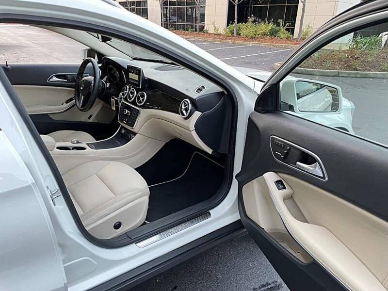 2015 Mercedes-Benz GLA GLA 250 4MATIC