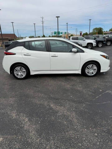 2023 Nissan LEAF S