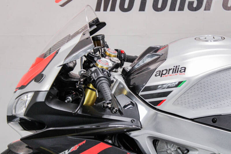 2018 Aprilia RSV4
