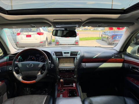2007 Lexus LS 460