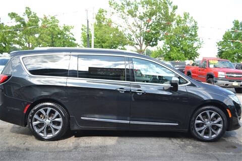 2017 Chrysler Pacifica Limited