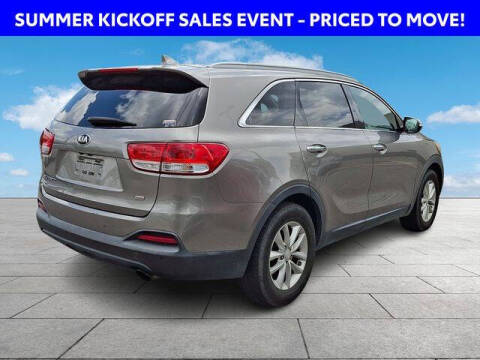 2016 Kia Sorento LX