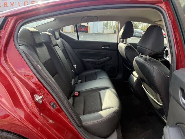 2021 Nissan Altima 2.5 SR