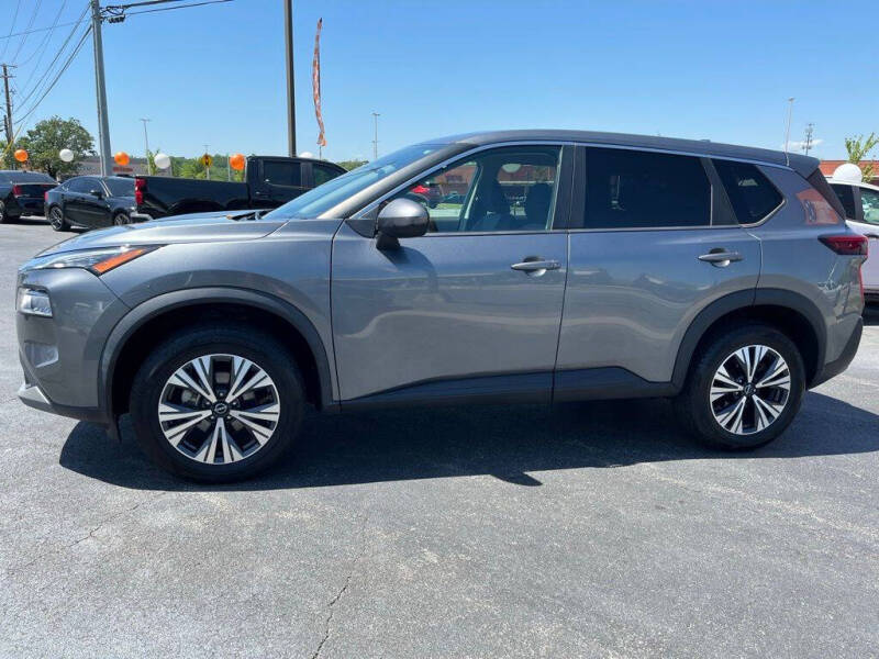 2022 Nissan Rogue SV