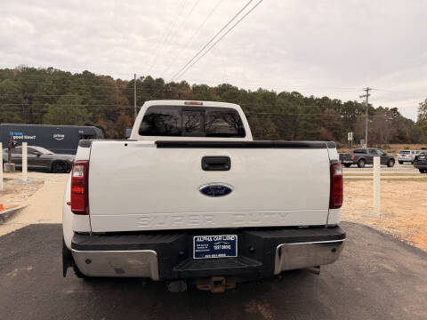 2011 Ford F-350 Super Duty Lariat