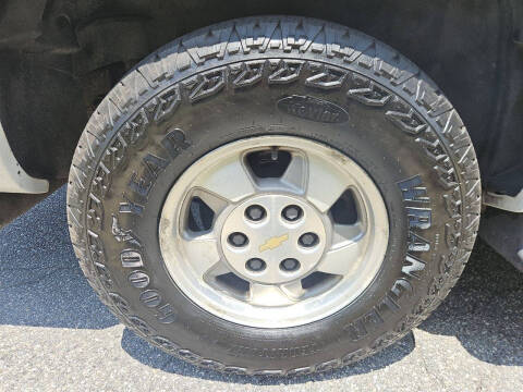 2003 Chevrolet Suburban 1500 LT