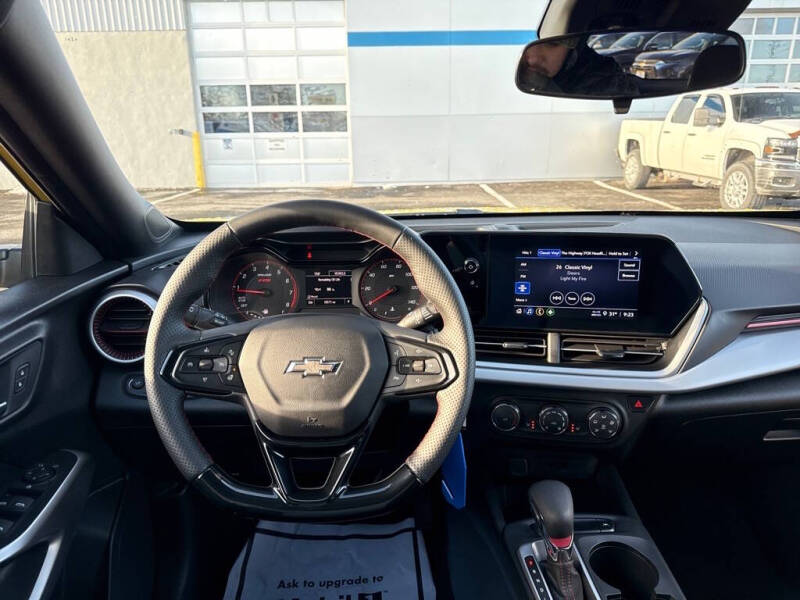 2024 Chevrolet Trax RS