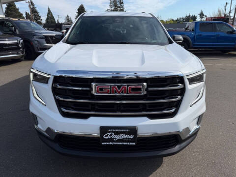 2024 GMC Acadia Elevation