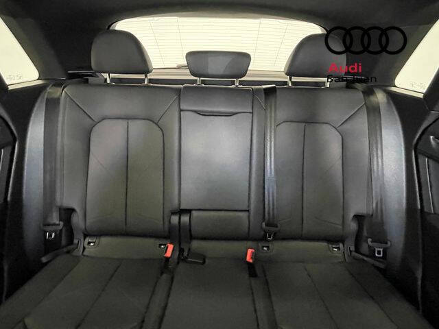 2025 Audi Q3 quattro S line Premium 45 TFSI