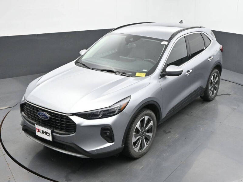 2024 Ford Escape Platinum