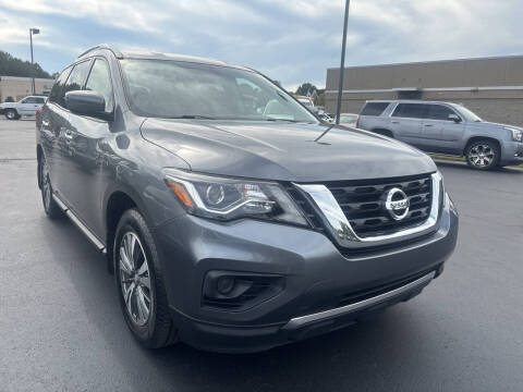 2020 Nissan Pathfinder S