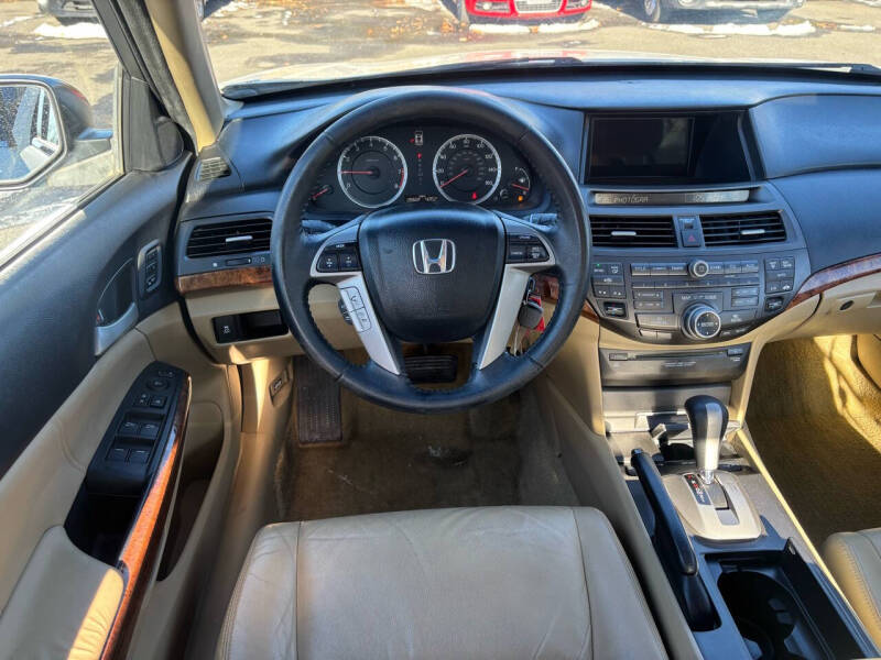 2011 Honda Accord EX-L V6 photo 10