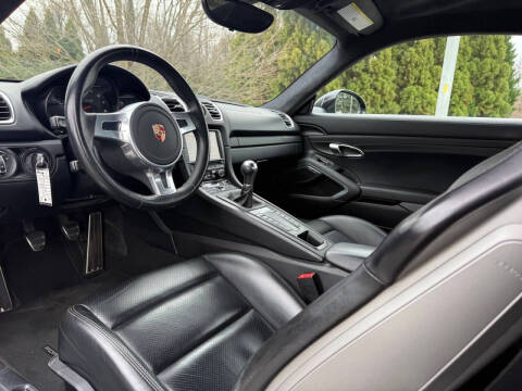 2015 Porsche Cayman GTS