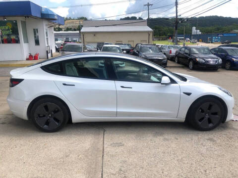 2022 Tesla Model 3 Long Range