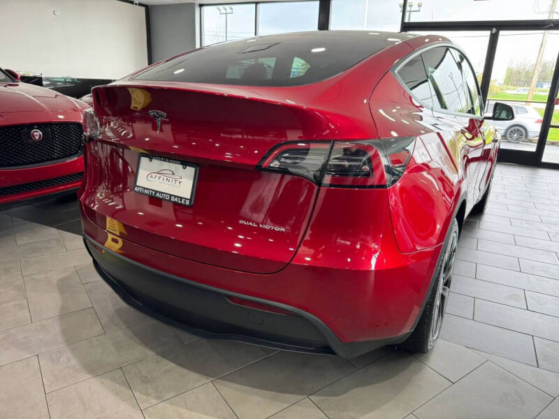 2024 Tesla Model Y Long Range