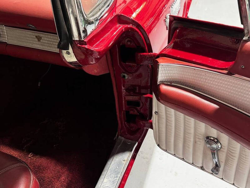 1955 Ford Thunderbird