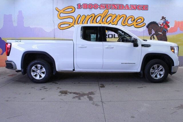 2020 GMC Sierra 1500 SLE's photo