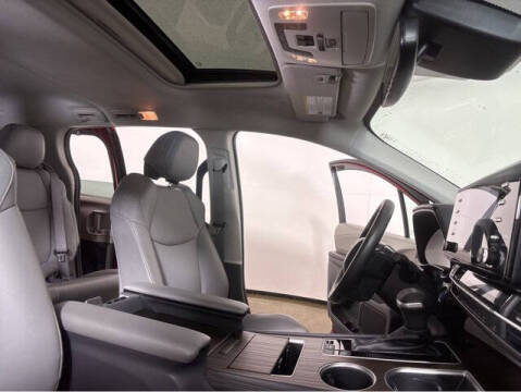 2021 Toyota Sienna XLE 7-Passenger