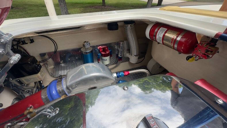 1986 Donzi Marine Minx 20'