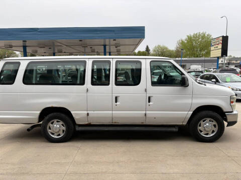 2010 Ford E-Series E-350 SD XL