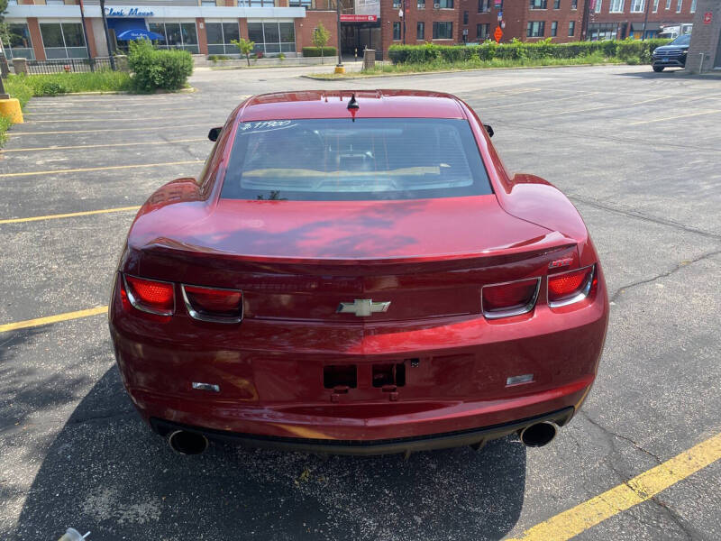 2011 Chevrolet Camaro 1LT photo 4