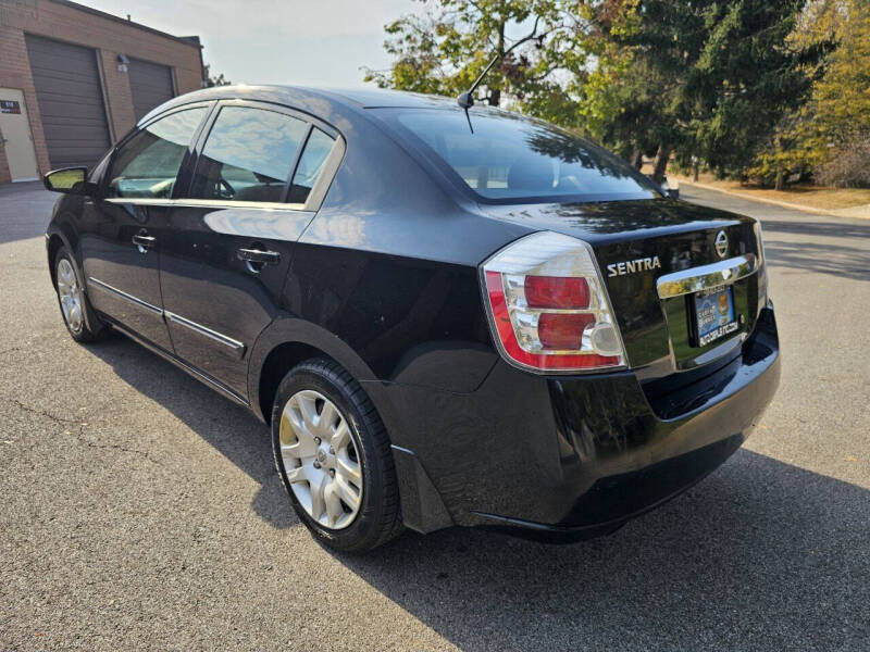 2010 Nissan Sentra S photo 6