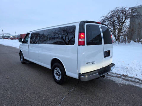2014 GMC Savana LT 3500