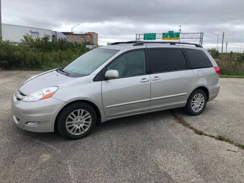2008 Toyota Sienna for sale at Certified Auto Exchange in Indianapolis IN