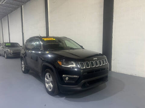 2018 Jeep Compass for sale at Lamberti Auto Collection in Plantation FL
